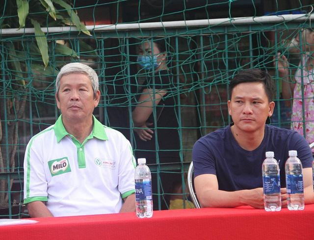 “Đội tuyển Việt Nam cần giải quyết vấn đề thể lực và tâm lý” - 1 Cựu HLV Đoàn Minh Xương (trái) - ảnh: Trọng Vũ