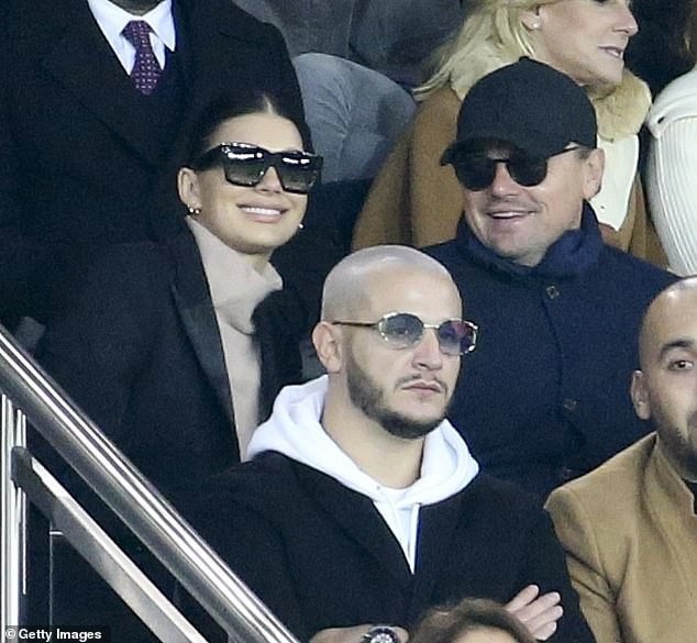 Leonardo DiCaprio hạnh phúc bên bạn gái kém 23 tuổi - 2
Đây là trận đấu diễn ra giữa 2 CLB Paris Saint-German và Liverpool