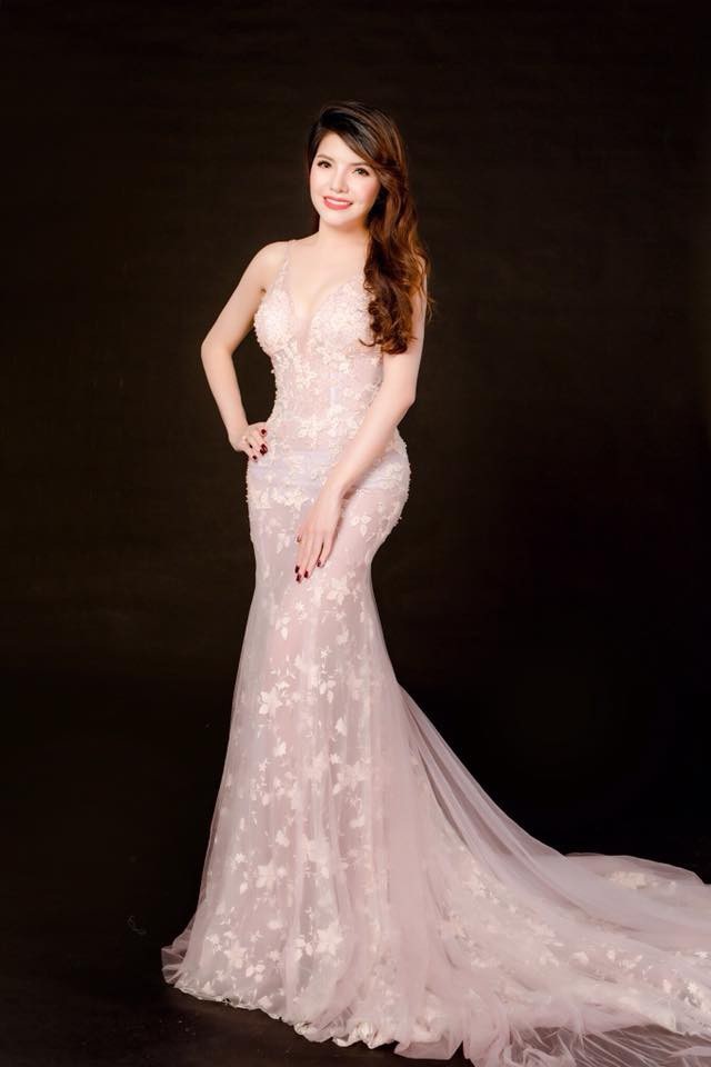 Á hậu Nga Queen tiết lộ động lực để thành công - 1