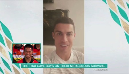 Giữa lùm xùm hiếp dâm, C.Ronaldo bất ngờ có thông điệp gây xúc động - 1 C.Ronaldo vừa gửi một lời nhắn đến đội bóng đá nhí Thái Lan