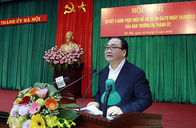 Hà Nội: Chức danh nhiều đến mức... không có người để làm! - 1 Ông Hoàng Trung Hải - Bí thư Thành ủy Hà Nội phát biểu tại hội nghị
