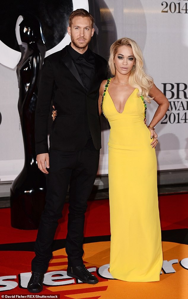 Rita Ora hò hẹn với “người nhện” Andrew Garfield - 3
Rita từng có chuyện tình thu hút truyền thông với DJ nổi tiếng Calvin Harris trong vòng 1 năm trước khi chia tay vào năm 2014.