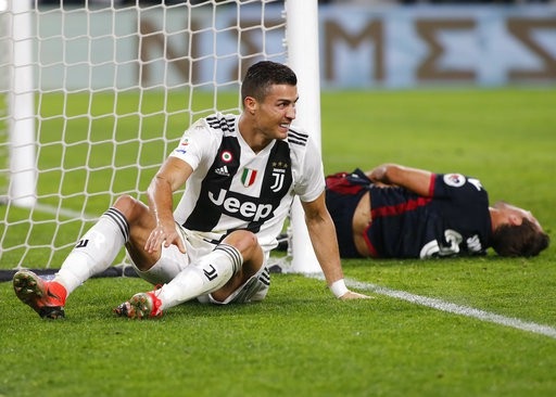 C.Ronaldo kiến tạo, Juventus “khởi động” thành công trước trận gặp MU - 2
C.Ronaldo đều đặn ghi bàn hoặc kiến tạo trong những trận đấu vừa qua của Juventus ở Serie A
