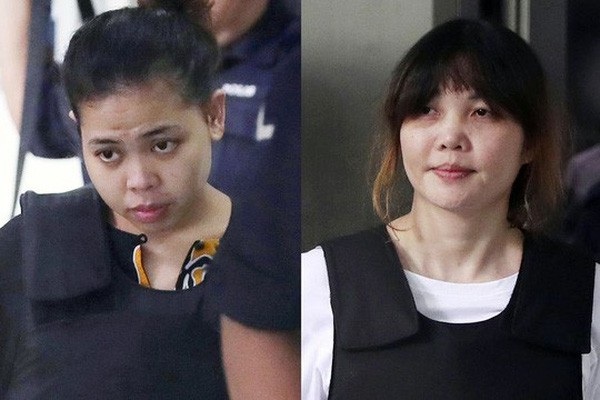 Malaysia lùi lịch xét xử nghi án Kim Jong-nam - 1 Hai nghi phạm Siti Aisyah (trái) và Đoàn Thị Hương (Ảnh: Washington Times)