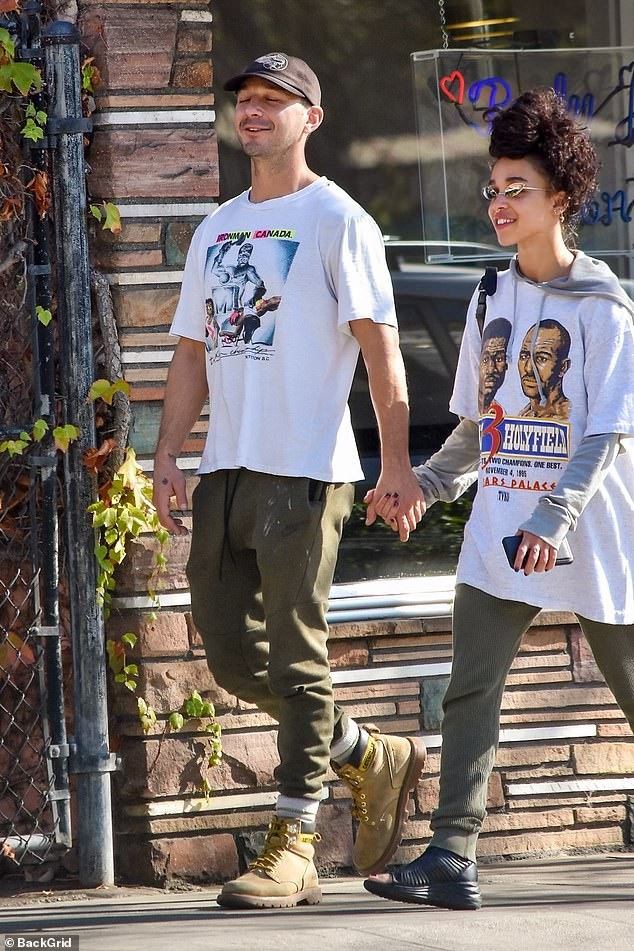 
Nam diễn viên 32 tuổi và bạn gái 30 tuổi hò hẹn từ tháng 6 vừa qua
