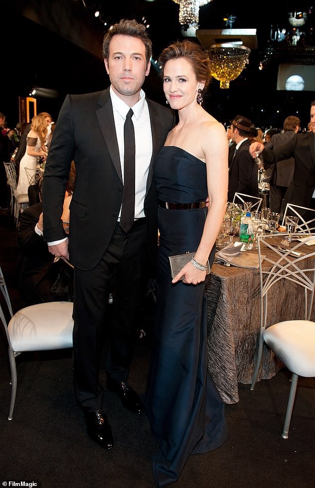 Sau 3 năm ly thân, Jennifer Garner và Ben Affleck mới có thể ly dị - 2
Jen và Ben từng là một trong những cặp vợ chồng đáng ngưỡng mộ nhất tại Hollywood.
