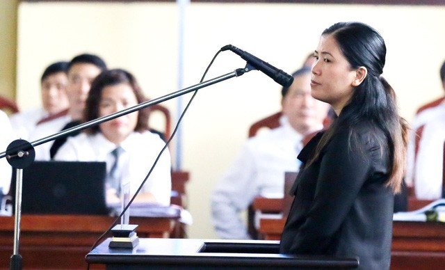 Án phạt đối với 92 bị cáo trong vụ án "đánh bạc nghìn tỷ" - 9 Bị cáo Lê Thị Lan Thanh điều hành Công ty cổ phần viễn thông và giải trí số Việt Nam (Công ty GTS) bị phạt 2 năm tù về tội Tổ chức đánh bạc, phạt 450 triệu đồng về tội Mua bán trái phép hóa đơn.