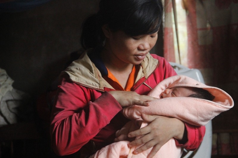 Sự sống mong manh của bé 8 tuổi mắc bệnh u não - Ảnh 6. Sự sống mong manh của bé 8 tuổi mắc bệnh u não - Ảnh 6.