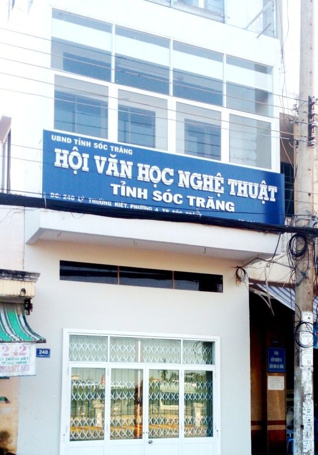 Cho nghỉ việc Phó Chủ tịch Hội Văn học - Nghệ thuật Sóc Trăng - 1
Hội VH-NT Sóc Trăng, nơi ông Trương Minh Châu làm Phó Chủ tịch.