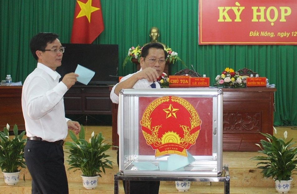 Đắk Nông: Nhiều đại biểu không có phiếu tín nhiệp thấp - Ảnh 1. Đắk Nông: Nhiều đại biểu không có phiếu tín nhiệp thấp - Ảnh 1.