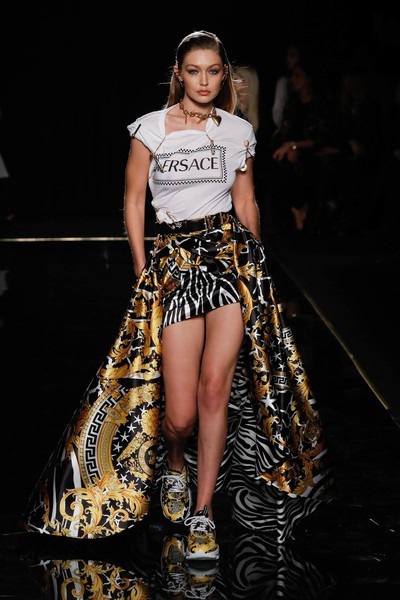 10 chân dài có thu nhập cao nhất thế giới - 16
7. Gigi Hadid - thu nhập 9.5 triệu USD