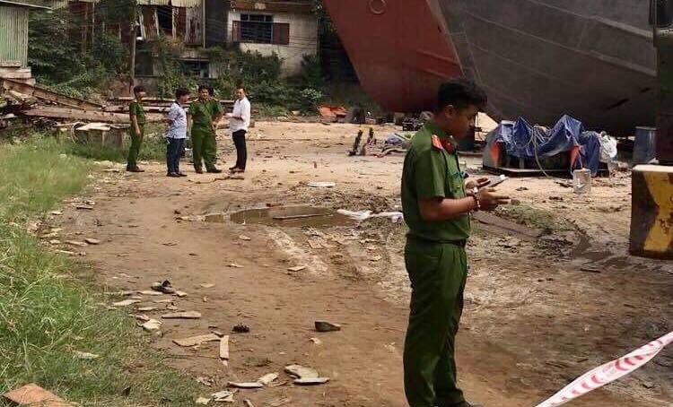 Nổ lớn ở xưởng đóng tàu, 2 người tử vong - Ảnh 1. Nổ lớn ở xưởng đóng tàu, 2 người tử vong - Ảnh 1.