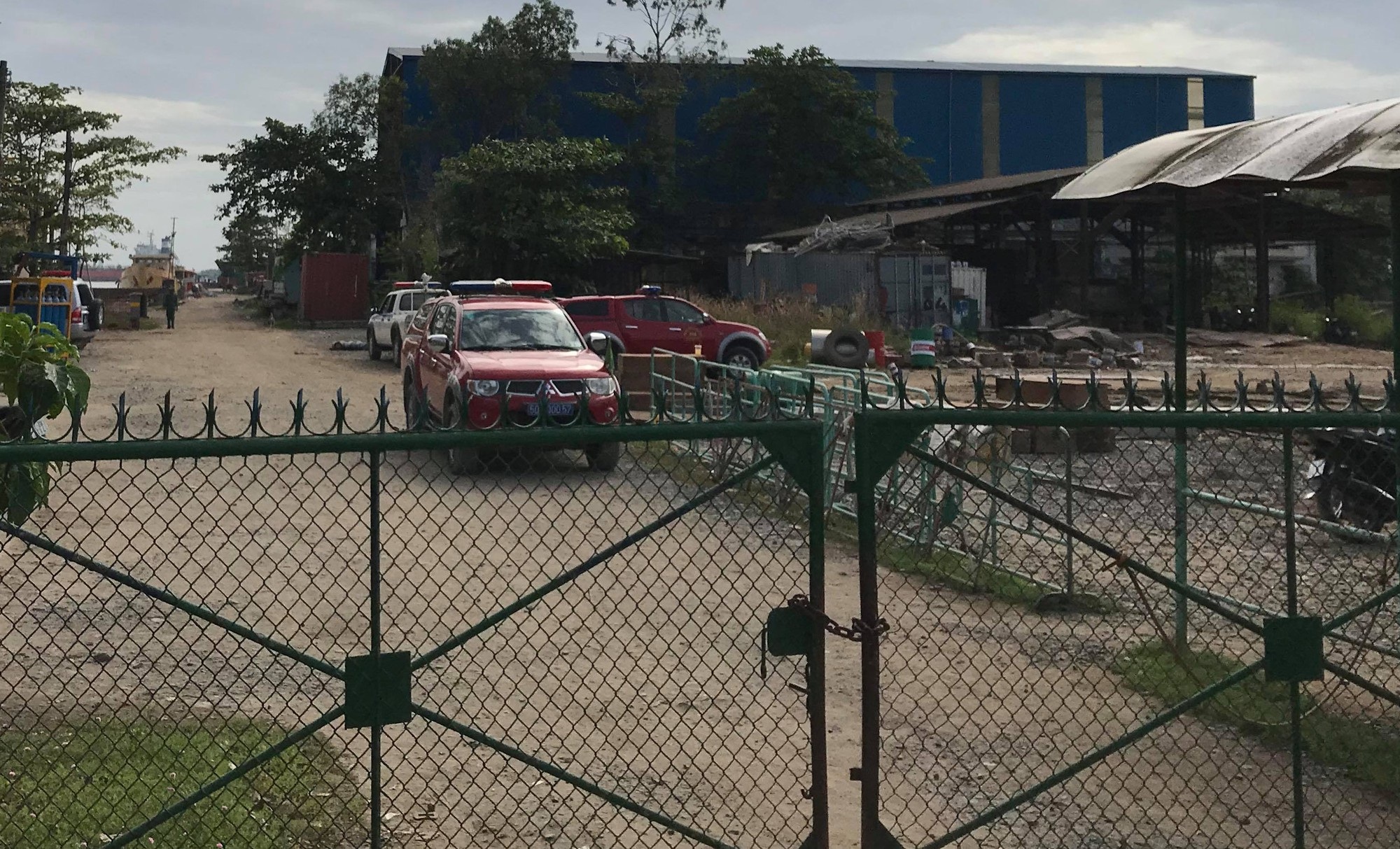 Nổ lớn ở xưởng đóng tàu, 2 người tử vong - Ảnh 3. Nổ lớn ở xưởng đóng tàu, 2 người tử vong - Ảnh 3.