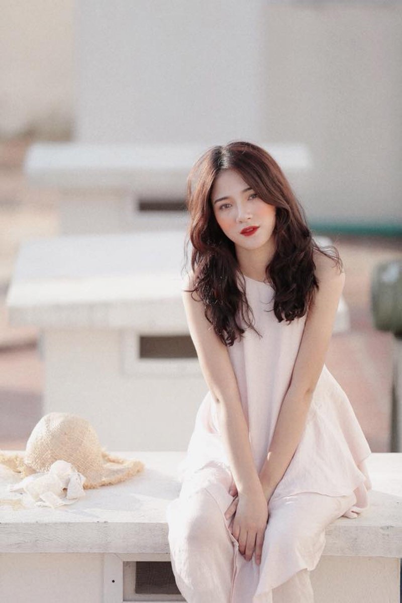 Cô giáo tương lai đẹp như diễn viên - Ảnh 5. Cô giáo tương lai đẹp như diễn viên - Ảnh 5.