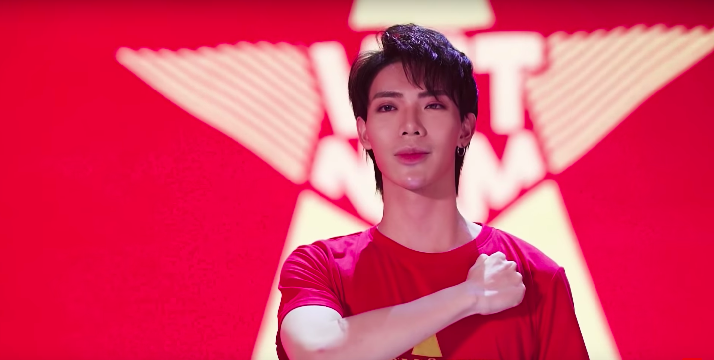 Dàn sao ở Việt Nam - Hàn Quốc cùng cổ vũ “Việt Nam vô địch” - Ảnh 7. Dàn sao ở Việt Nam - Hàn Quốc cùng cổ vũ “Việt Nam vô địch” - Ảnh 7.