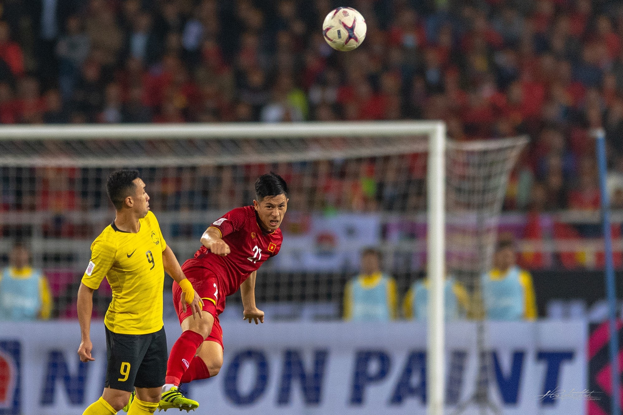Nhìn lại những khoảnh khắc nghẹt thở trong trận chung kết AFF Cup - Ảnh 8. Nhìn lại những khoảnh khắc nghẹt thở trong trận chung kết AFF Cup - Ảnh 8.