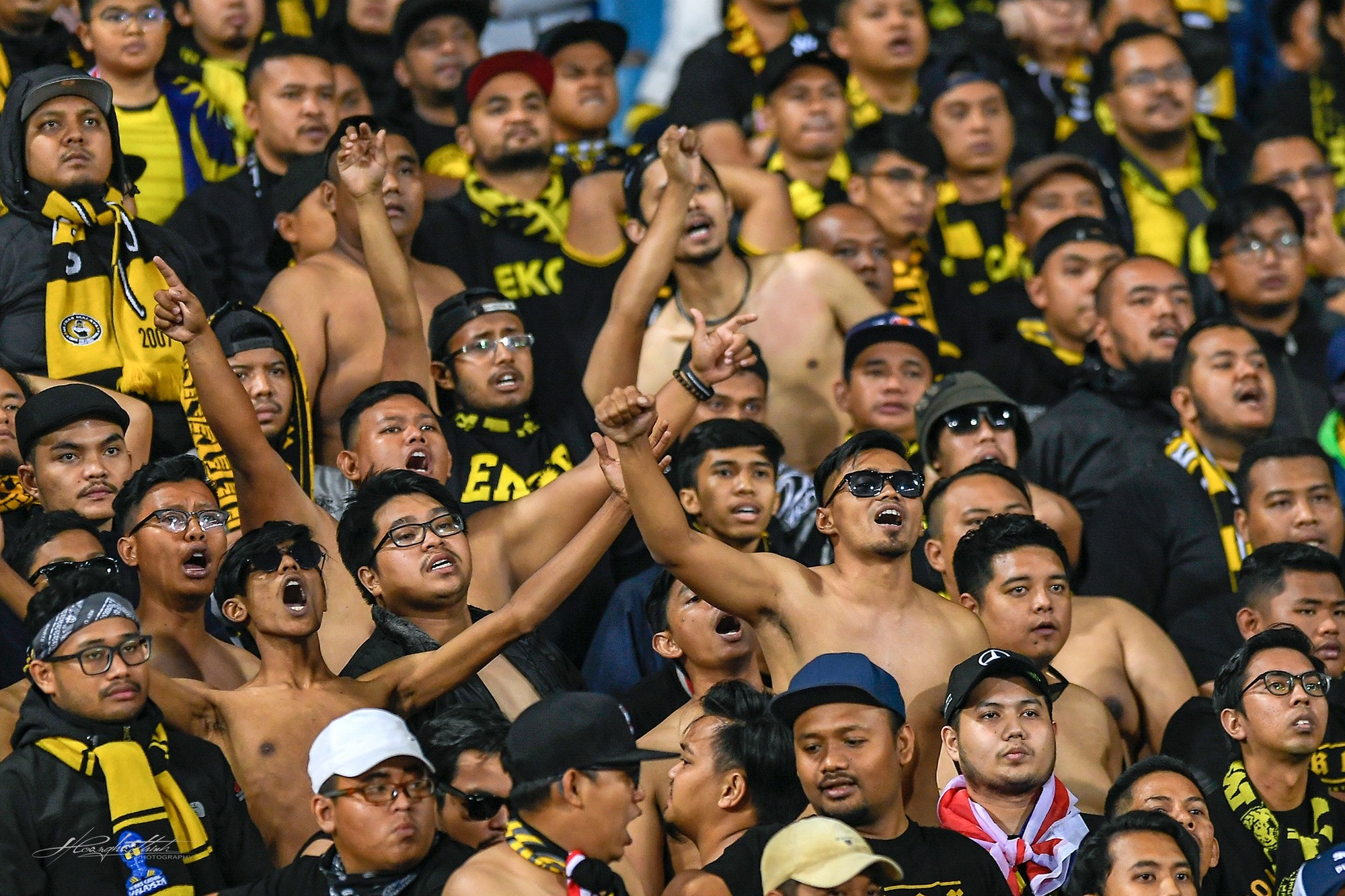 Nhìn lại những khoảnh khắc nghẹt thở trong trận chung kết AFF Cup - Ảnh 14. Nhìn lại những khoảnh khắc nghẹt thở trong trận chung kết AFF Cup - Ảnh 14.