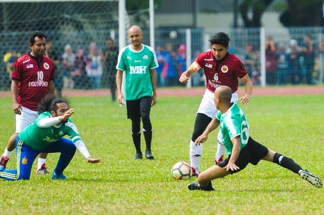 Bộ trưởng 26 tuổi Malaysia chúc mừng Việt Nam vô địch AFF Cup - 3 Anh Syed Saddiq là người có niềm đam mê với thể thao (Ảnh: Facebook)
