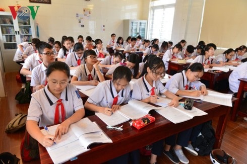 Giúp con tự tin bước vào kỳ thi lên 10 - 1
Kỳ thi vào lớp 10 tại Hà Nội năm học 2019-2020 có nhiều điểm khác biệt so với các năm trước.