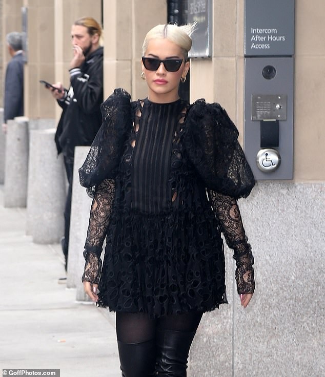 
Tôi chỉ nói lên những ý kiến của mình mà thôi
