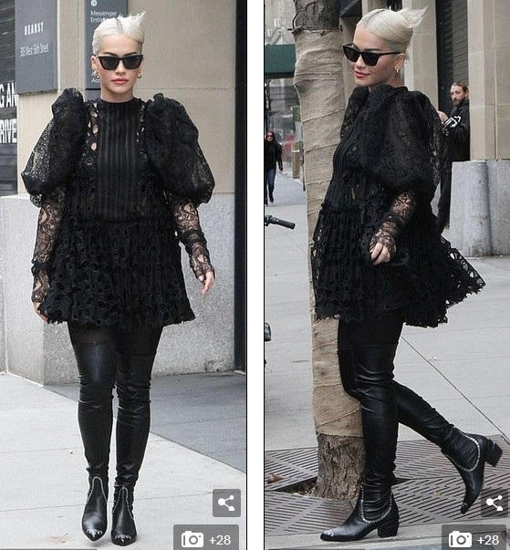 Rita Ora diện váy lạ mắt ra phố - 11
