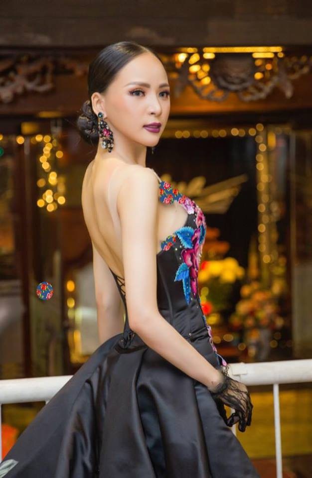 Á Hậu Ngọc Quỳnh nhận lời làm giám khảo cuộc thi Hoa hậu Doanh Nhân Hoàn Vũ 2019 - 4 Á Hậu Ngọc Quỳnh nhận lời làm giám khảo cuộc thi Hoa hậu Doanh Nhân Hoàn Vũ 2019 - 4