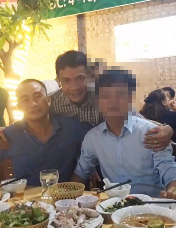 Thiếu tá công an đăng ảnh ăn nhậu với đương sự vụ án khi đi truy tìm "xe gian" - 2