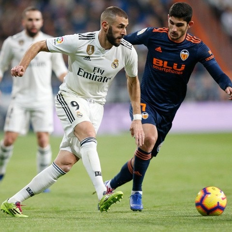
Benzema đã chơi đẩy năng nổ ở trận đấu này

