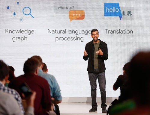 Cuộc chiến thu hút nhân tài - 1
Giám đốc điều hành Công ty Google, ông Sundar Pichai là một người nhập cư từ Ấn Độ. Ảnh: REUTERS