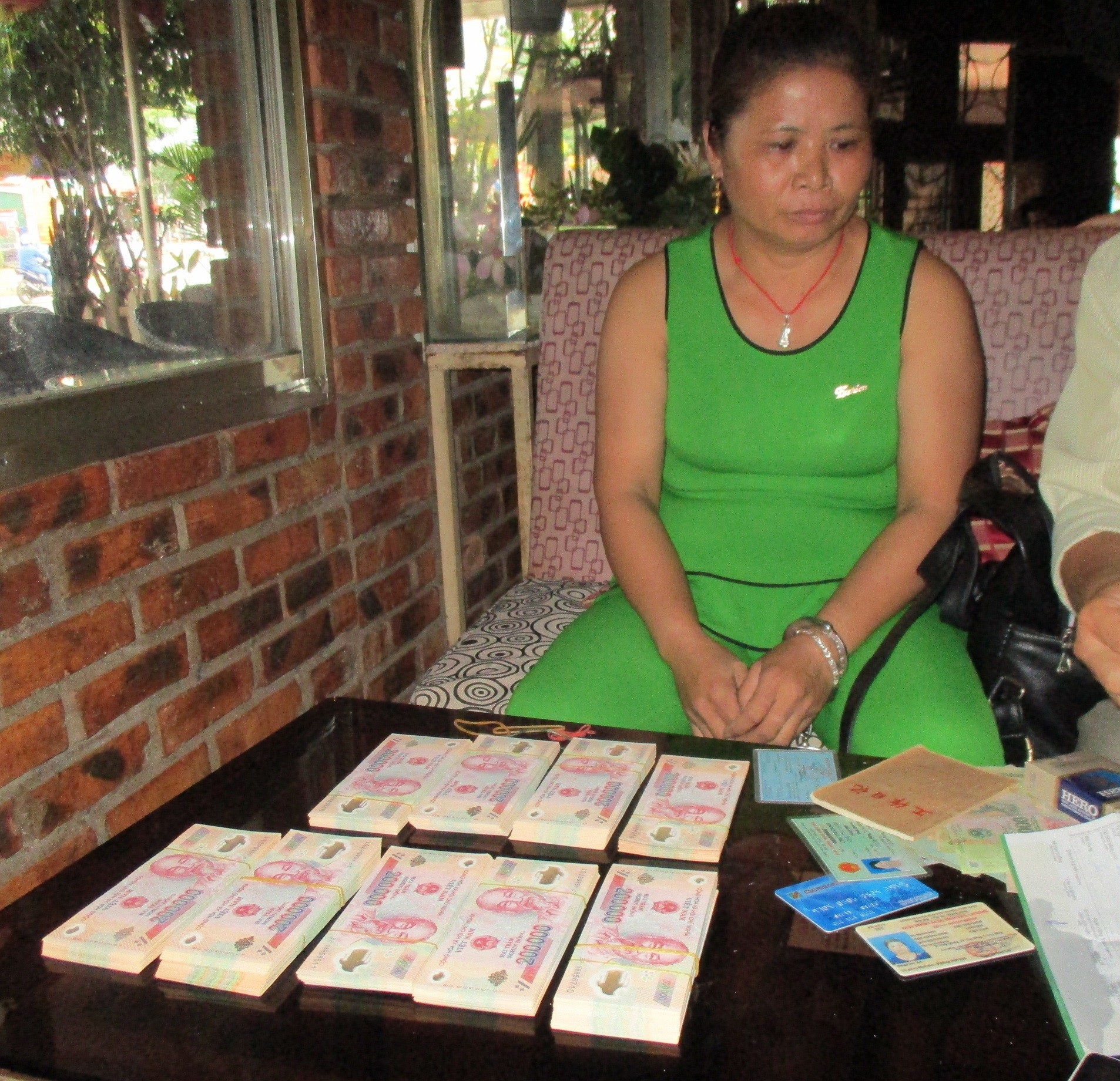 Tăng cường phòng chống hoạt động buôn bán tiền giả - Ảnh 1. Tăng cường phòng chống hoạt động buôn bán tiền giả - Ảnh 1.