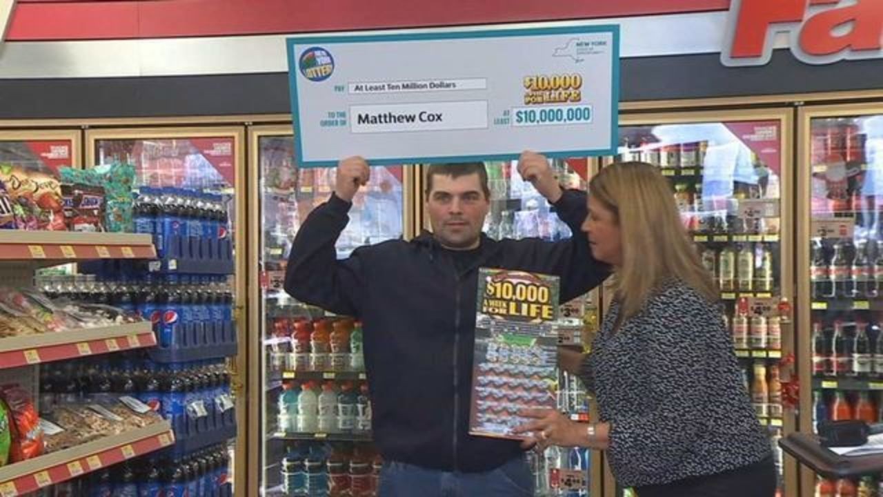 Trúng số, người đàn ông đều đặn nhận 10.000 USD/tuần cho đến hết đời - Ảnh 1. Trúng số, người đàn ông đều đặn nhận 10.000 USD/tuần cho đến hết đời - Ảnh 1.