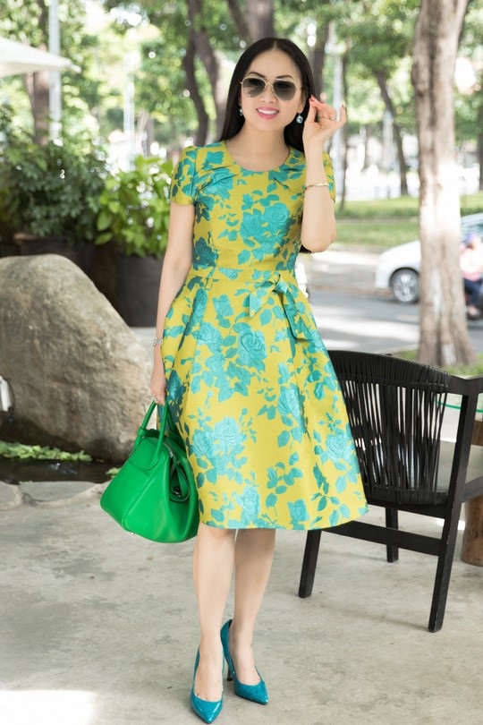 Ca sĩ Hà Phương chia sẻ về cuộc sống làm vợ tỉ phú Mỹ - Ảnh 1. Ca sĩ Hà Phương chia sẻ về cuộc sống làm vợ tỉ phú Mỹ - Ảnh 1.