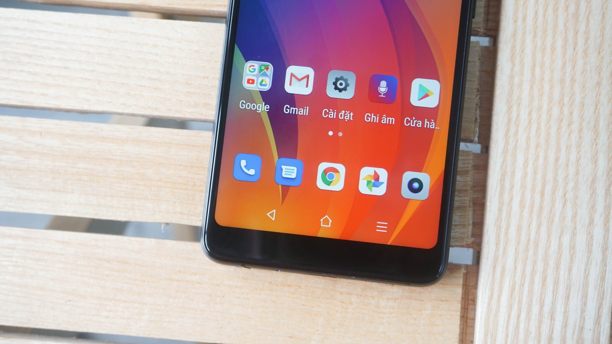 Mở hộp và trên tay nhanh Vsmart Active 1 giá 4,99 triệu đồng - Ảnh 8. Mở hộp và trên tay nhanh Vsmart Active 1 giá 4,99 triệu đồng - Ảnh 8.