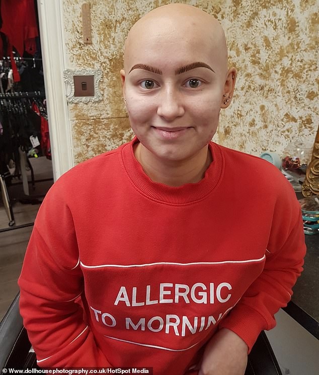 Bộ ảnh cổ vũ những người phụ nữ không biết đến… vẻ đẹp mái tóc - Ảnh 2.