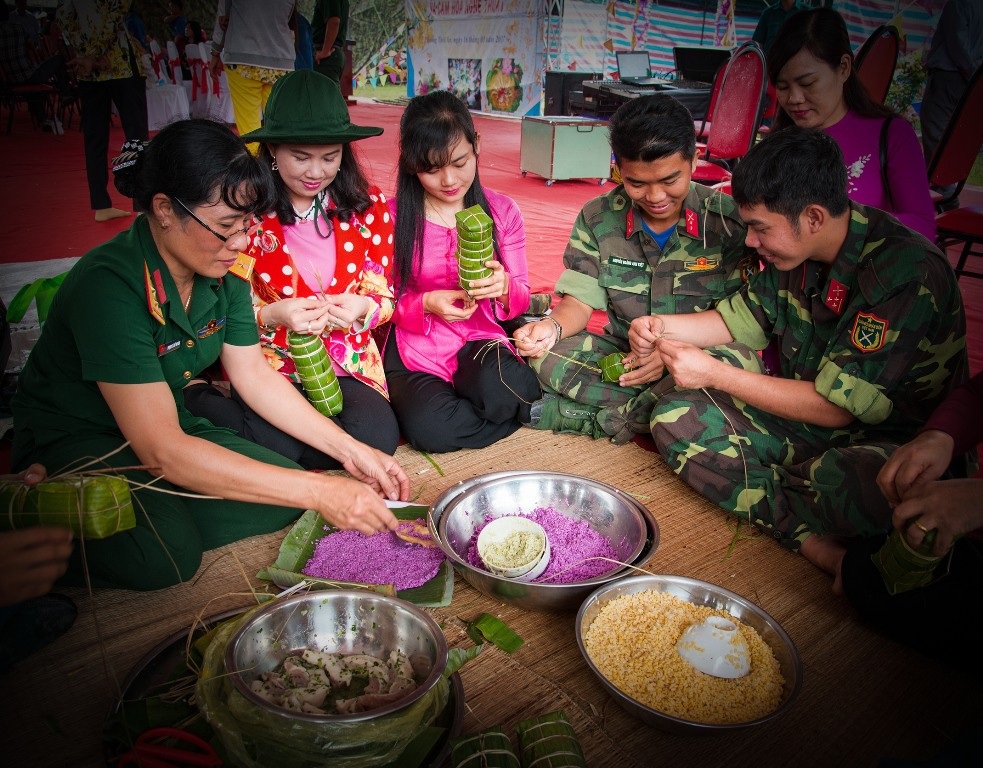 Tết quân - dân, nét đẹp truyền thống của lực lượng vũ trang Cần Thơ - Ảnh 4. Tết quân - dân, nét đẹp truyền thống của lực lượng vũ trang Cần Thơ - Ảnh 4.