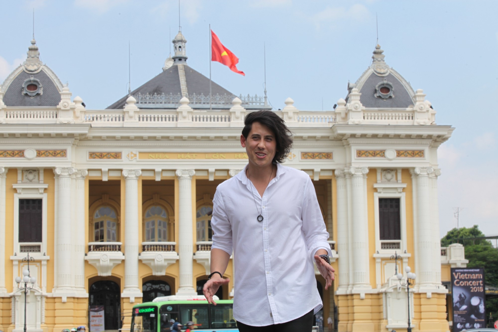 Chính thức phát sóng bộ phim đặc biệt về Việt Nam trên kênh Discovery - Ảnh 2.