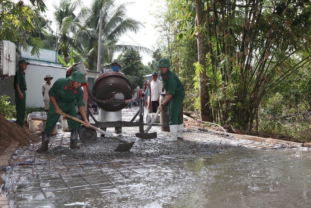 Tết quân - dân, nét đẹp truyền thống của lực lượng vũ trang Cần Thơ - Ảnh 1. Tết quân - dân, nét đẹp truyền thống của lực lượng vũ trang Cần Thơ - Ảnh 1.