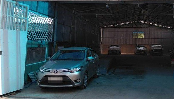 Thuê xe tự lái dịp Tết: Tung chiêu moi tiền khách hàng - Ảnh 3. Thuê xe tự lái dịp Tết: Tung chiêu moi tiền khách hàng - Ảnh 3.