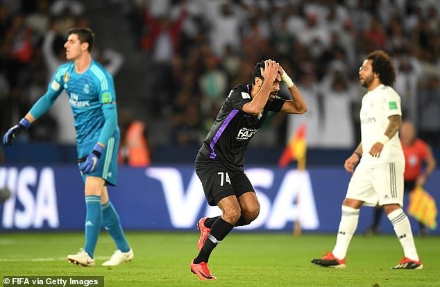 Real Madrid lần thứ ba liên tiếp vô địch FIFA Club World Cup - Ảnh 8. Real Madrid lần thứ ba liên tiếp vô địch FIFA Club World Cup - Ảnh 8.