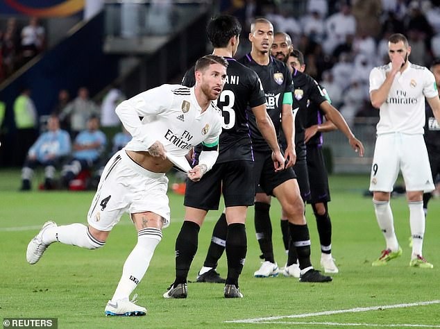 Real Madrid lần thứ ba liên tiếp vô địch FIFA Club World Cup - Ảnh 6. Real Madrid lần thứ ba liên tiếp vô địch FIFA Club World Cup - Ảnh 6.