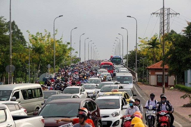 TPHCM: Đi đường nào để tránh kẹt xe dịp Tết? - Ảnh 2. TPHCM: Đi đường nào để tránh kẹt xe dịp Tết? - Ảnh 2.