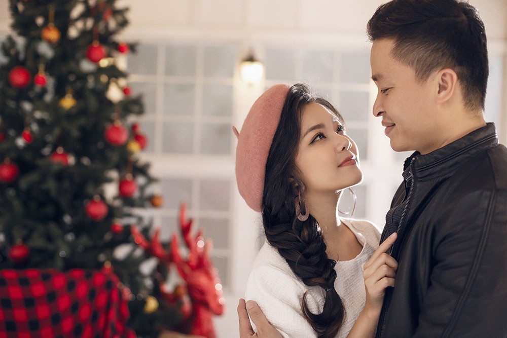 Ca sĩ Thanh Ngọc tung ảnh ngọt ngào cùng chồng đón Giáng sinh - Ảnh 10. Ca sĩ Thanh Ngọc tung ảnh ngọt ngào cùng chồng đón Giáng sinh - Ảnh 10.