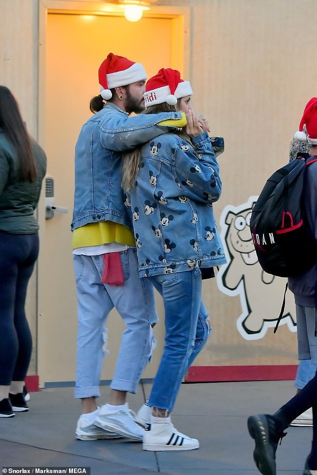 Bạn trai kém 16 tuổi cầu hôn siêu mẫu Heidi Klum - Ảnh 8. Bạn trai kém 16 tuổi cầu hôn siêu mẫu Heidi Klum - Ảnh 8.