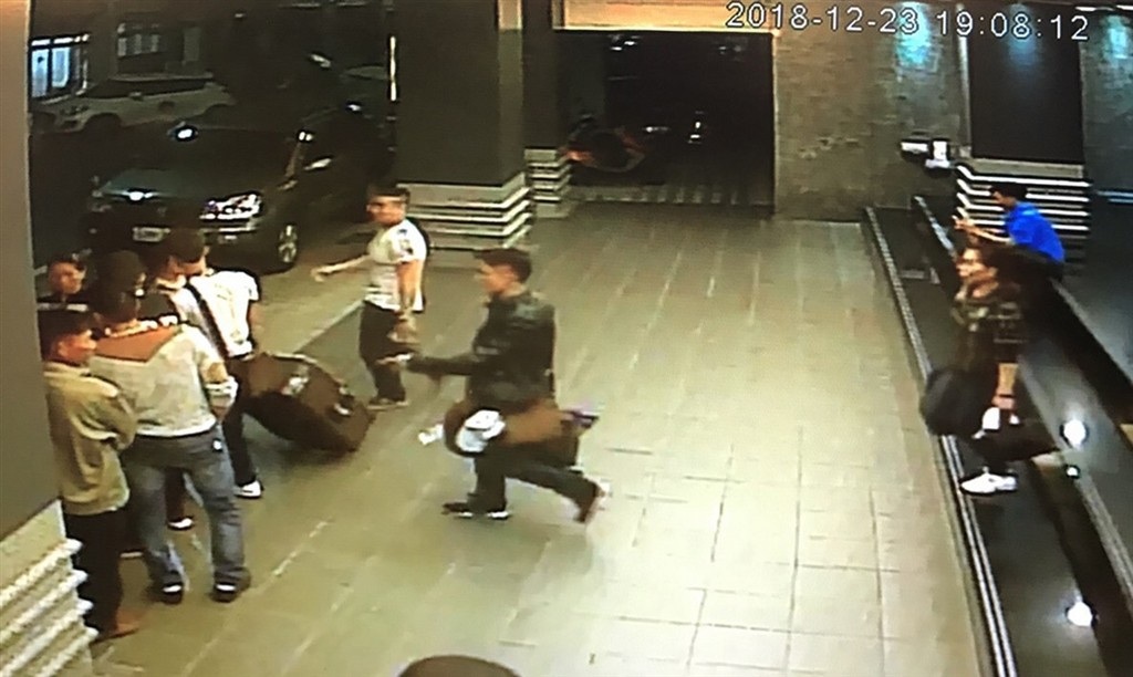 Nóng: Tìm thấy 3 người trong vụ 152 du khách Việt mất tích tại Đài Loan  - Ảnh 2.