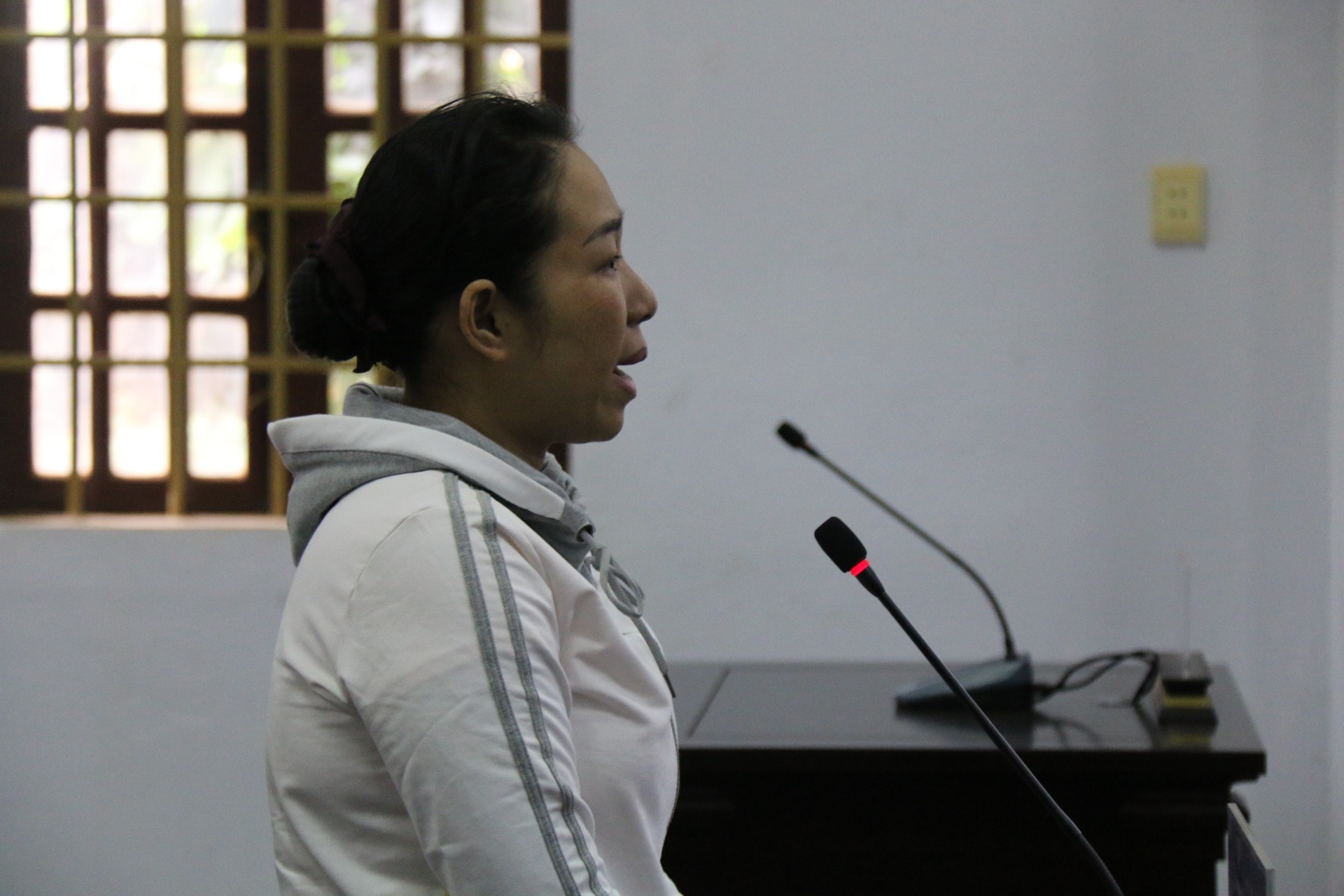 Xét xử vụ tạp chất cà phê: Bị cáo khai không biết để đấu trộn với hồ tiêu! - Ảnh 2.