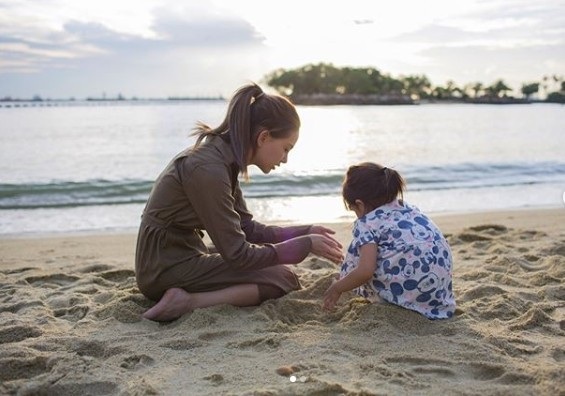 “Bà xã” của Châu Kiệt Luân khoe ảnh chụp cùng hai thiên thần nhỏ - Ảnh 3. “Bà xã” của Châu Kiệt Luân khoe ảnh chụp cùng hai thiên thần nhỏ - Ảnh 3.