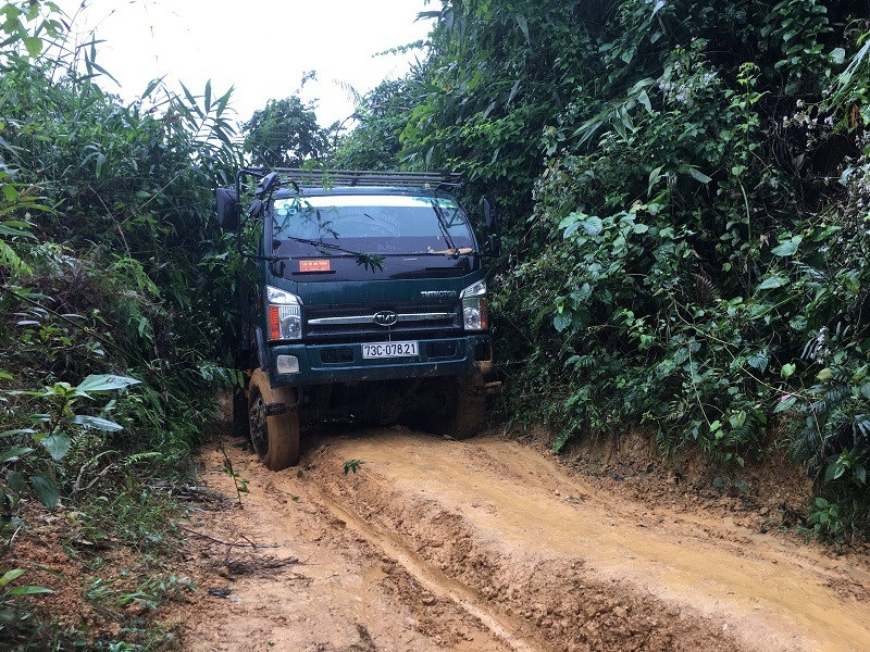 Gia đình cháu bé dân tộc bị suy thận vui mừng có nhà ở mới - Ảnh 5. Gia đình cháu bé dân tộc bị suy thận vui mừng có nhà ở mới - Ảnh 5.