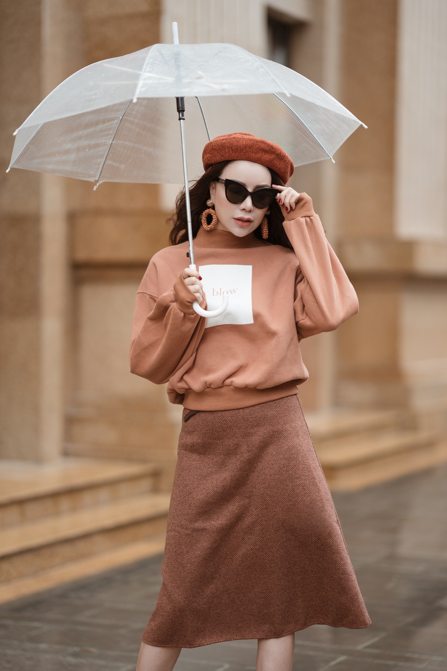 Cuộc sống mẹ đơn thân nóng bỏng nhất nhì showbiz ra sao sau tuyên bố “không hối hận”? - Ảnh 16. Cuộc sống mẹ đơn thân nóng bỏng nhất nhì showbiz ra sao sau tuyên bố “không hối hận”? - Ảnh 16.