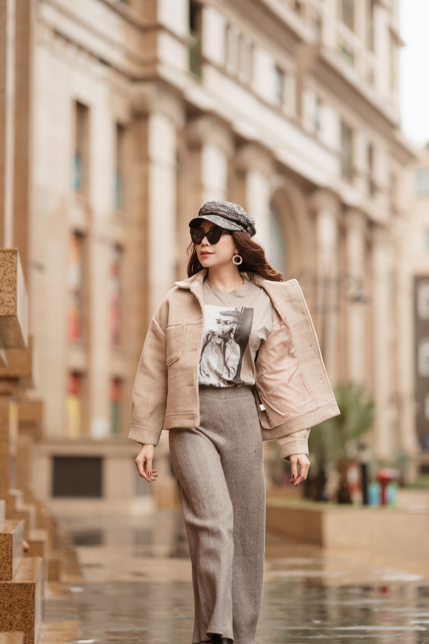 Cuộc sống mẹ đơn thân nóng bỏng nhất nhì showbiz ra sao sau tuyên bố “không hối hận”? - Ảnh 15. Cuộc sống mẹ đơn thân nóng bỏng nhất nhì showbiz ra sao sau tuyên bố “không hối hận”? - Ảnh 15.