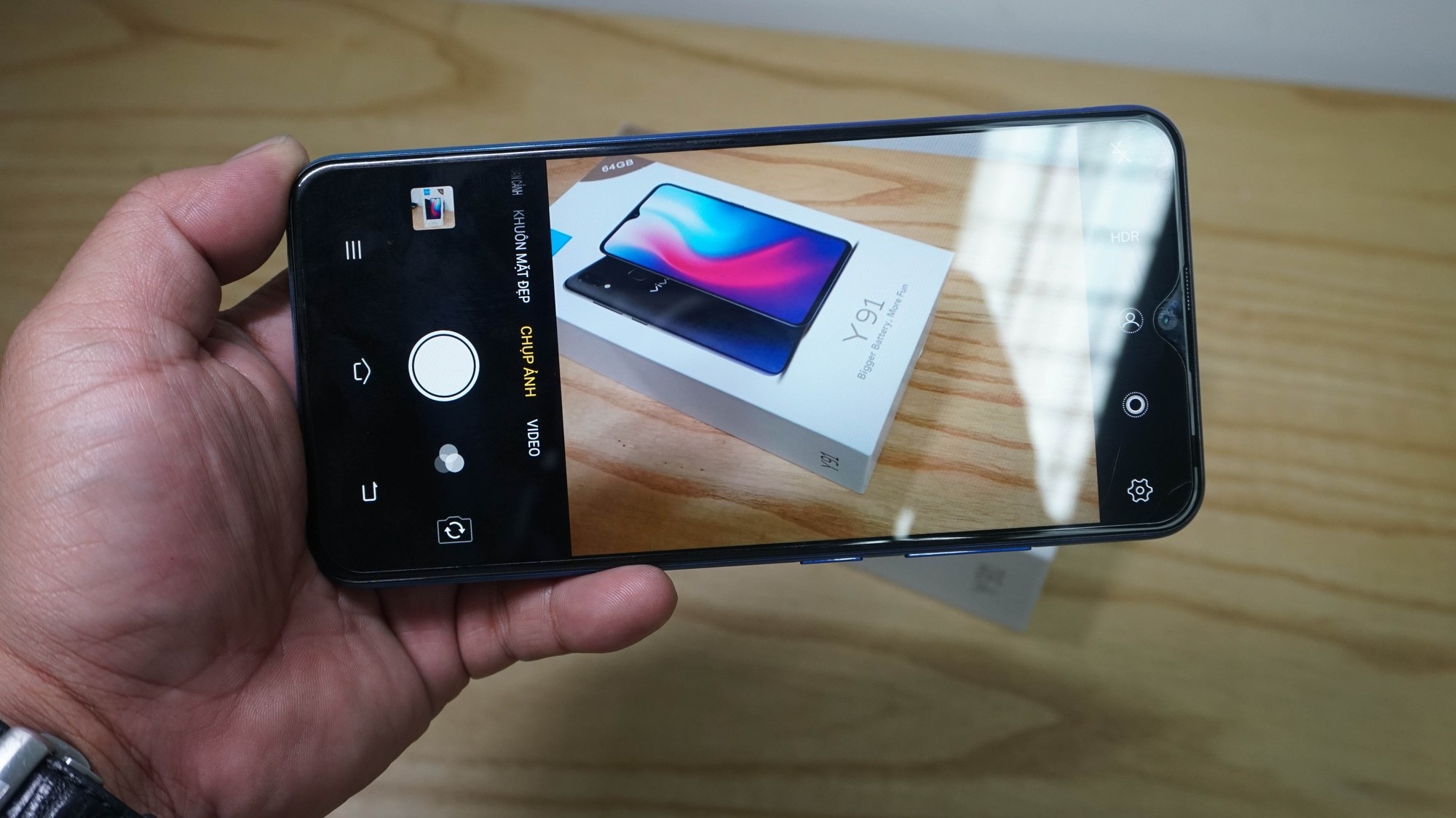 Đập hộp Vivo Y91 màn hình giọt sương giá 4,5 triệu đồng - Ảnh 8. Đập hộp Vivo Y91 màn hình giọt sương giá 4,5 triệu đồng - Ảnh 8.